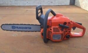 Husqvarna 440 chainsaw - 1