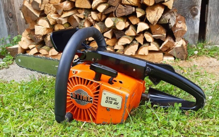 Stihl 015 Chainsaw