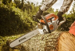 Stihl MS 261 chainsaw featured imge